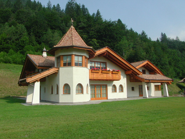 AGRITUR CORNASEST - trentinoaltoadige